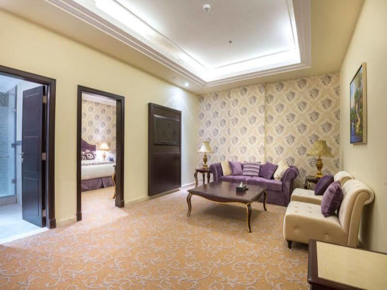 Mira Trio Hotel - Riyadh - Tahlia Street Eksteriør bilde