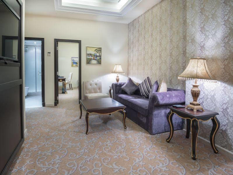 Mira Trio Hotel - Riyadh - Tahlia Street Eksteriør bilde